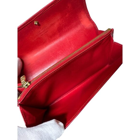 Louis Vuitton Sarah Wallet in Red Epi Leather - Picture 6 of 9